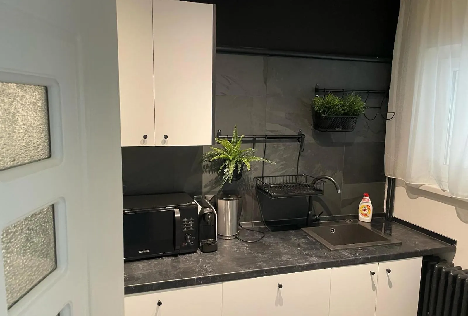 Center 1 Bdrm Apt With Terrace Bucharest Apartment